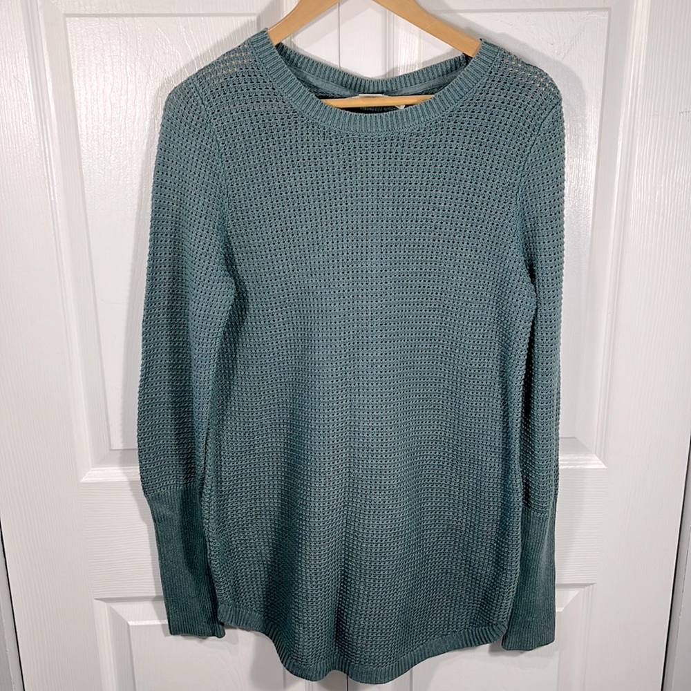 Max studio tunic sweater